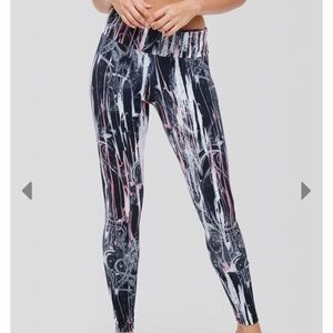 Peony and me leggings size small